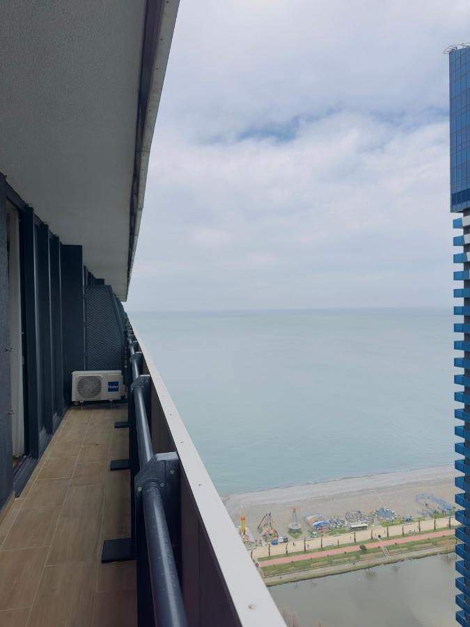 Orbi City Block Superior Class Apartments Batumi Exterior photo